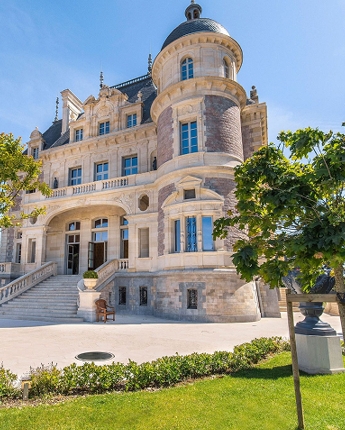 Châteaux et vignobles